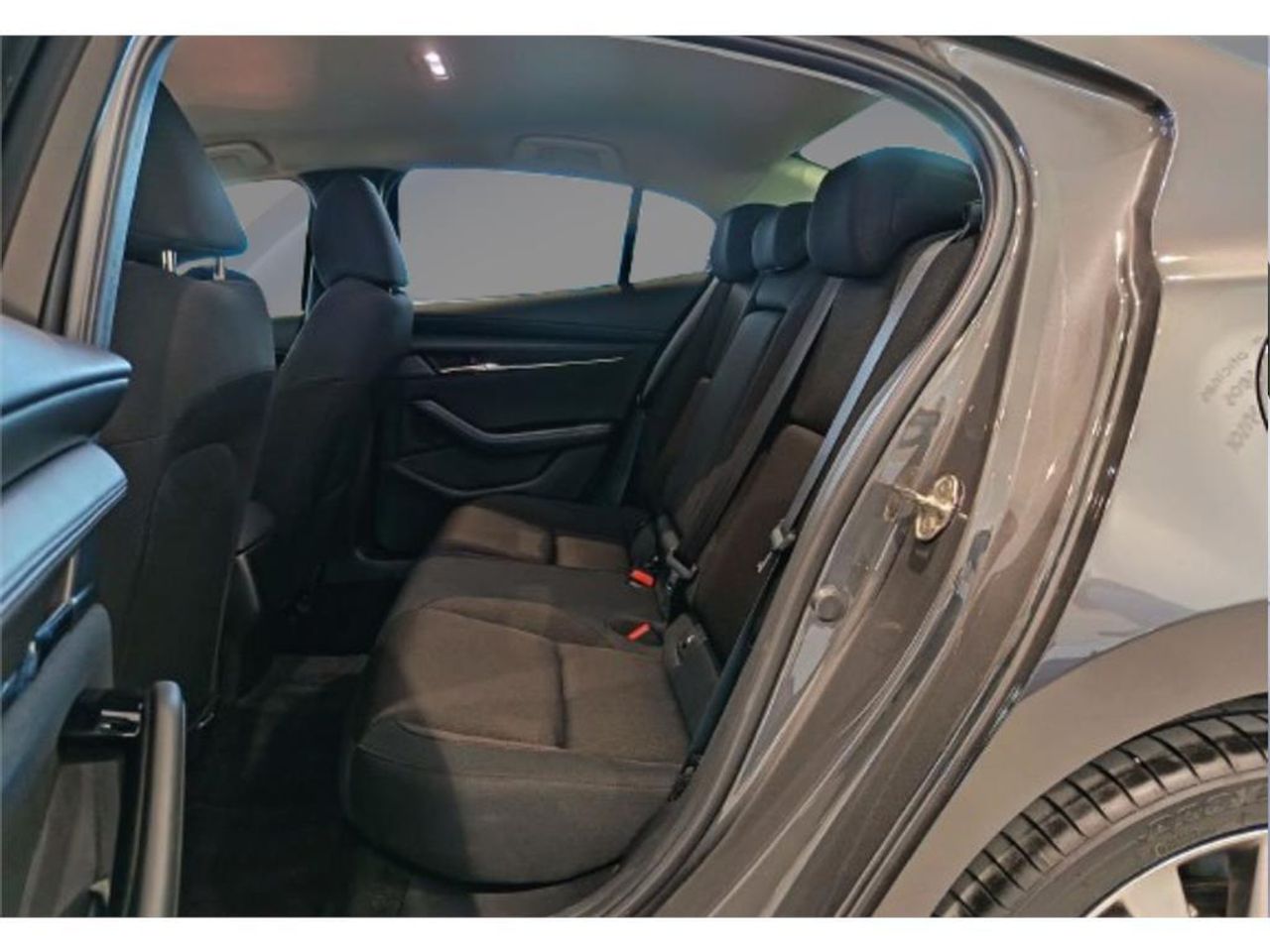 Mazda 3 2.0 e-SKYACTIV-X ZENITH - foto 15