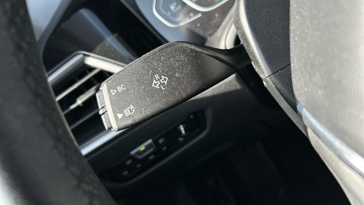 BMW Serie 3 2.0 318D SEDAN AUTO 150 4P - foto 19