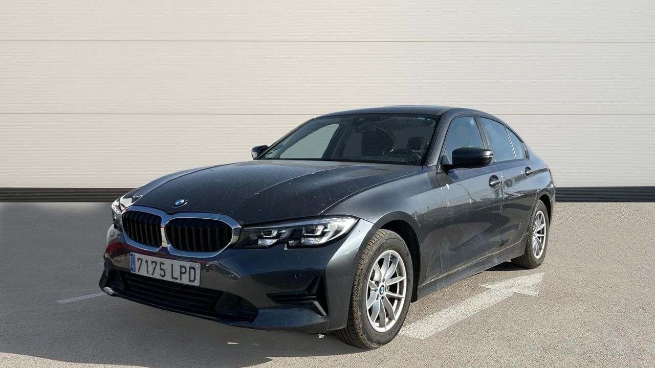 BMW Serie 3 2.0 318D SEDAN AUTO 150 4P - foto 3