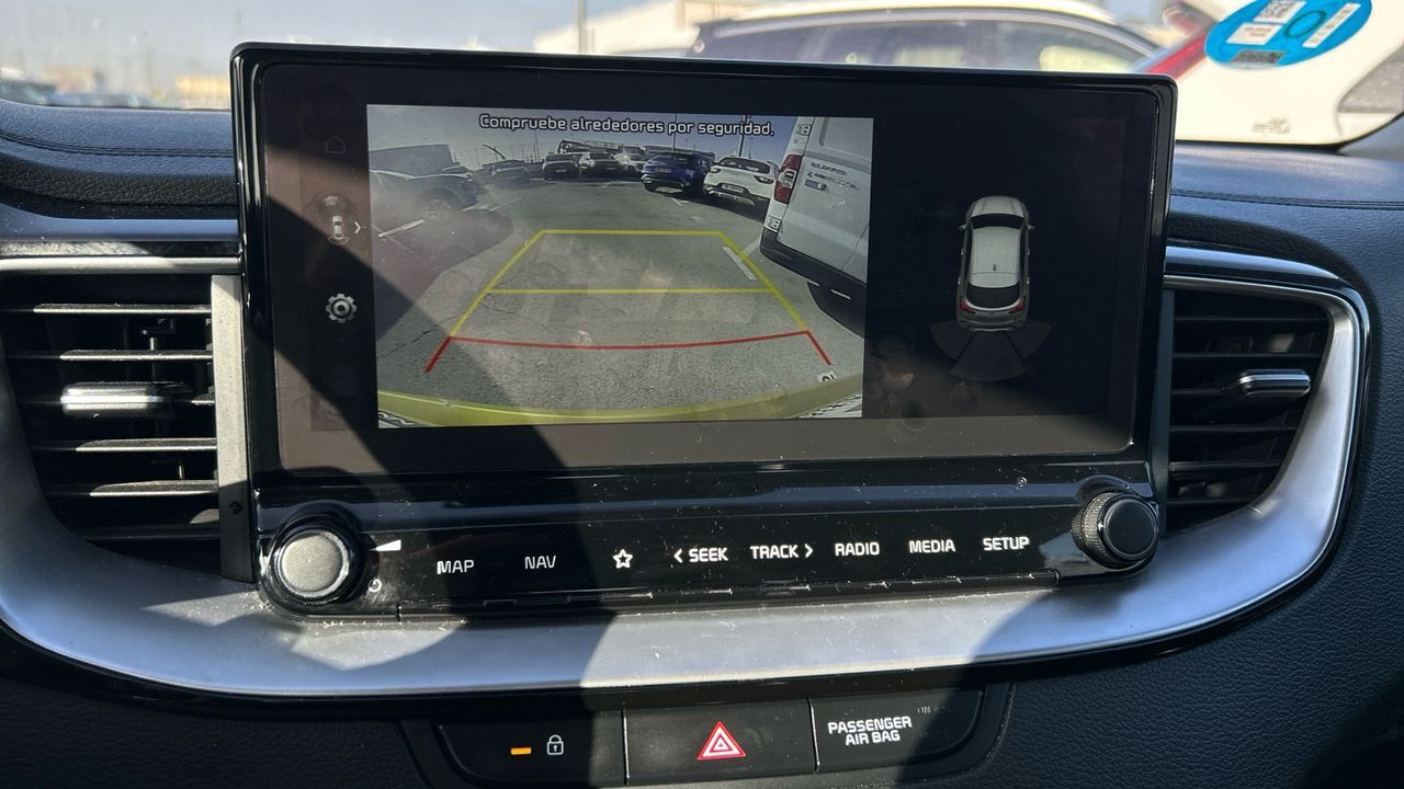 Kia XCeed 1.6 GDI PHEV EMOTION 141 5P - foto 23