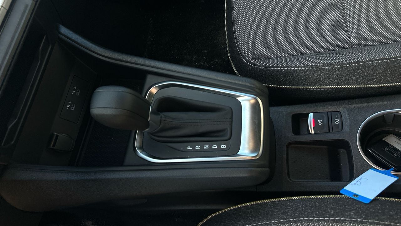 Renault Captur 1.6 E-TECH 105KW TECHNO 145 5P - foto 12