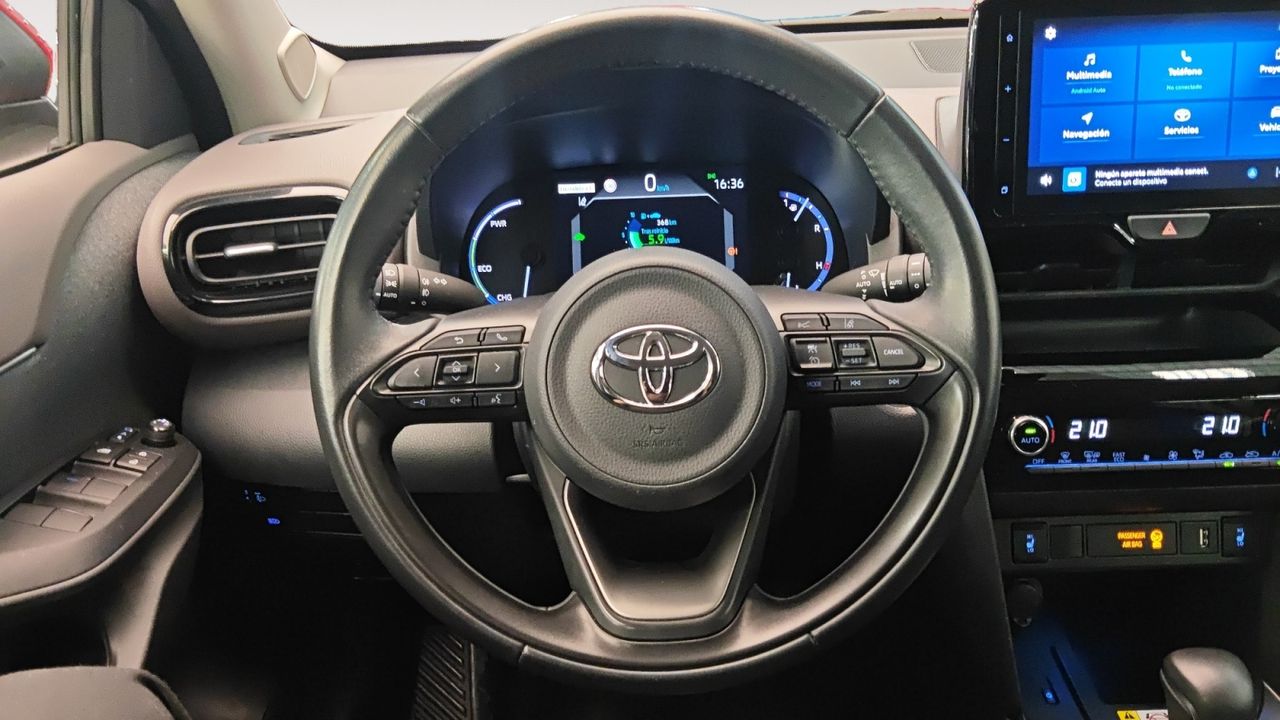 Toyota Yaris BERLINA CON PORTON 1.5 VVT-I HYBRID STYLE 116 5 - foto 10