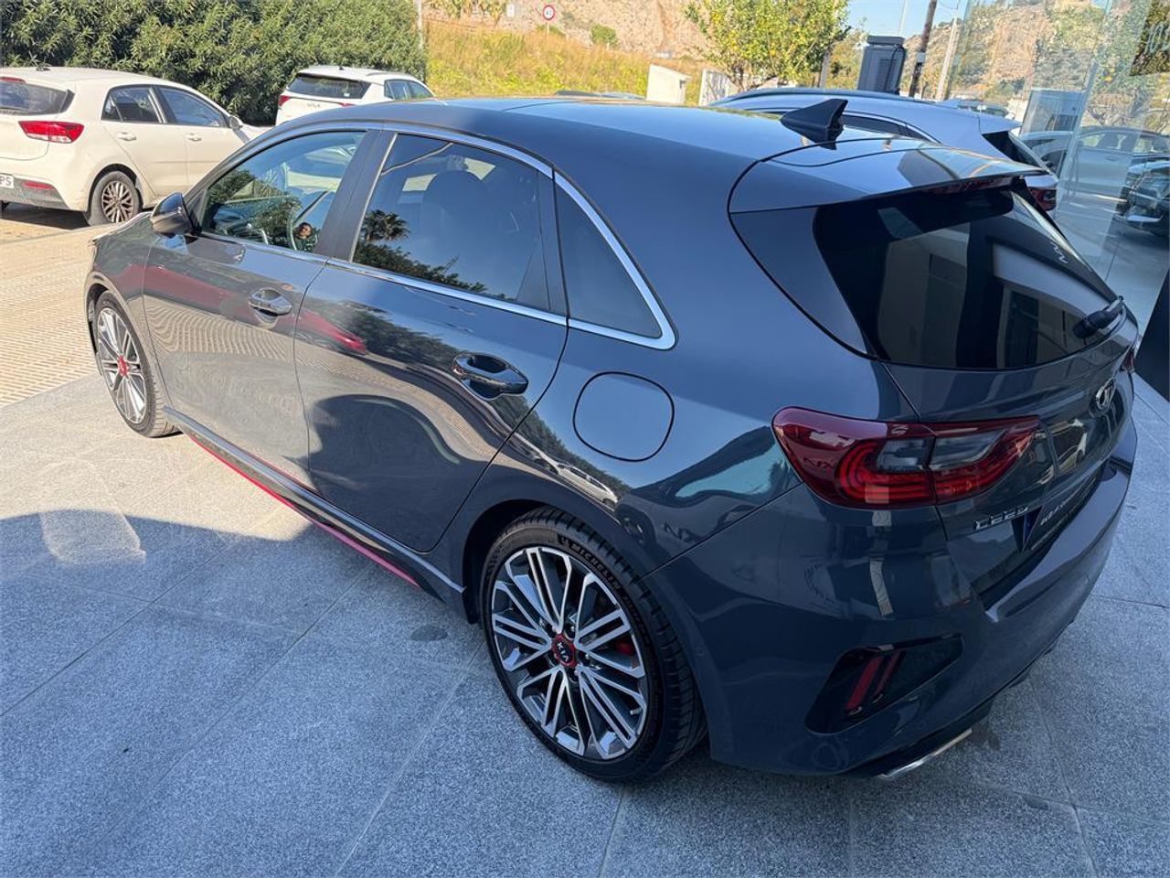 Kia Ceed 1.6 T-GDi 150kW (204CV) GT DCT - foto 6