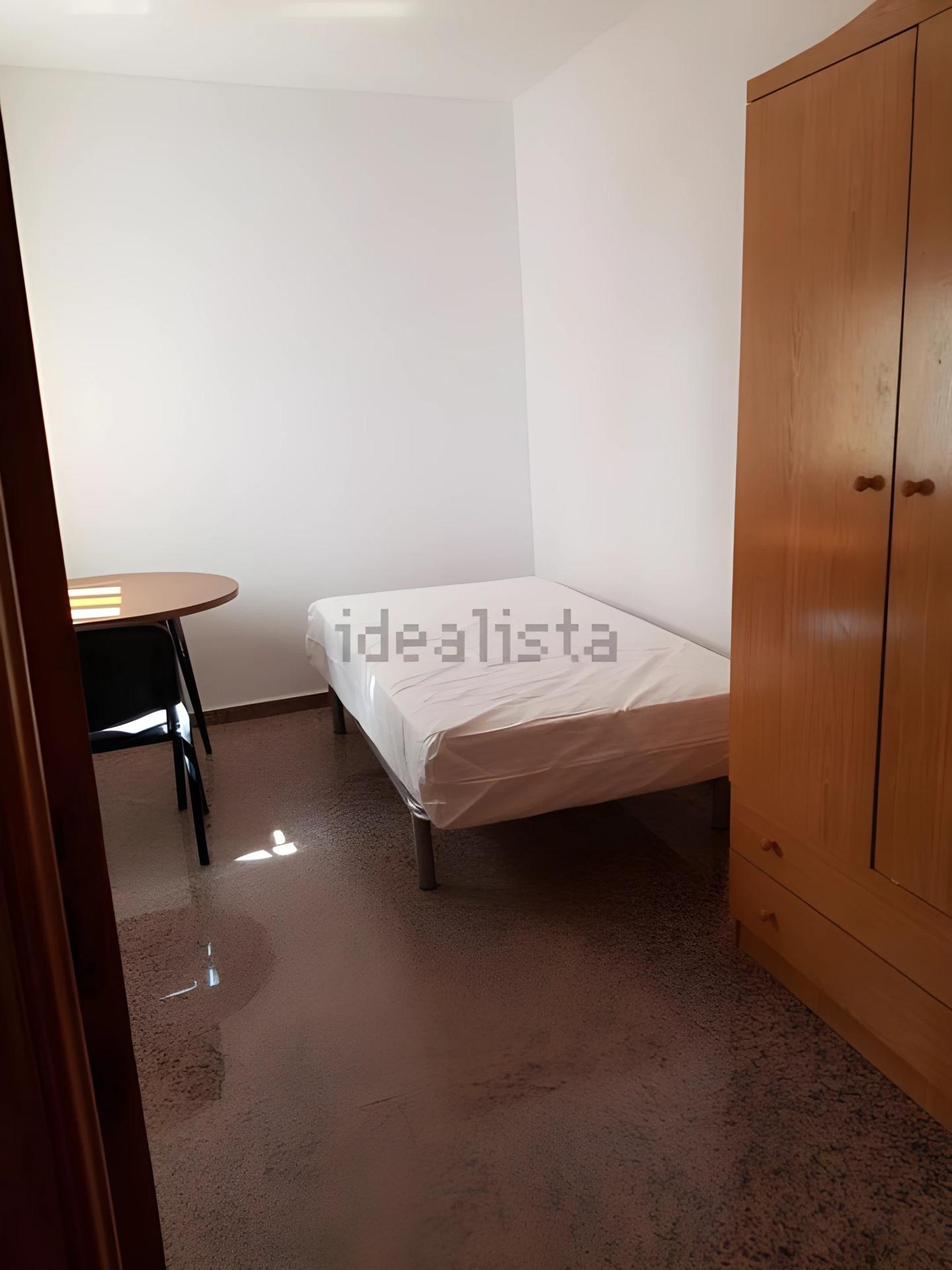 Alquiler de piso para estudiantes en San Ildefonso, Granada  - foto 36