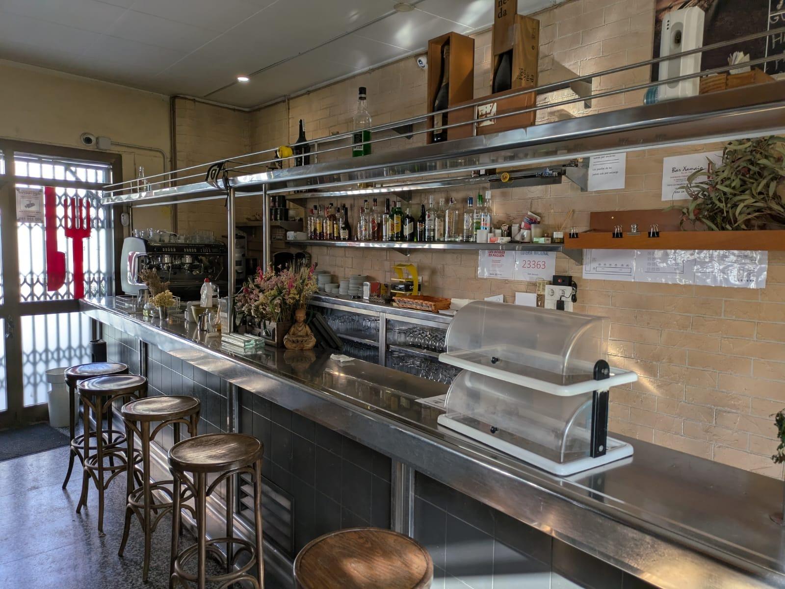 Traspaso bar restaurante con excelente ubicación en Sant Quintí de Mediona