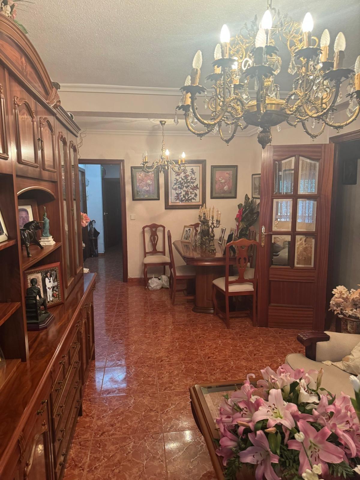 ¡¡ PISO EN EXCLUSIVA ZONA LEVANTE!! - foto 3