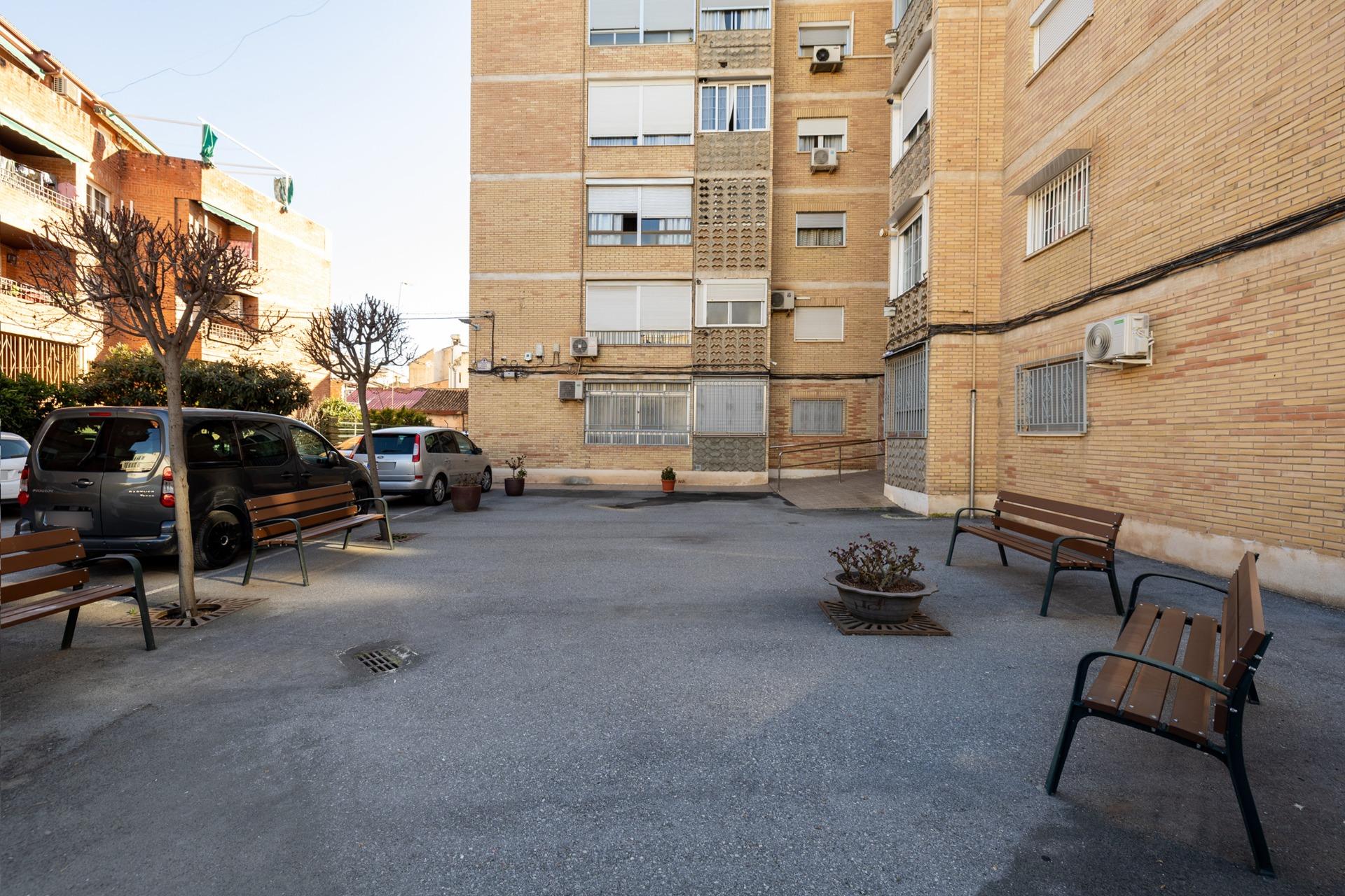 Tu próximo hogar en Calle Carmen de Icaza a 10 minutos de la - foto 34