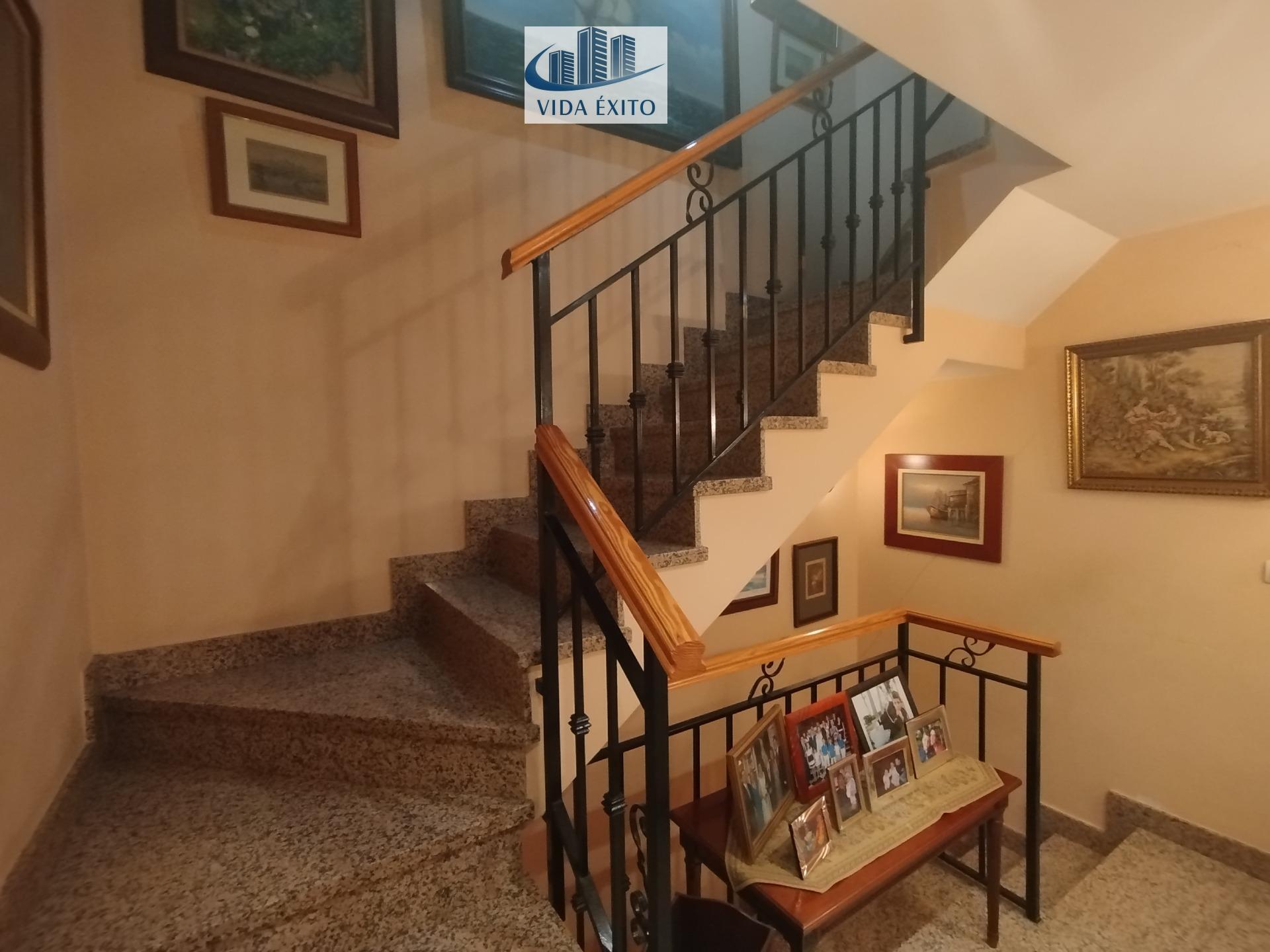 CASA EN TORREDELCMPO - foto 2