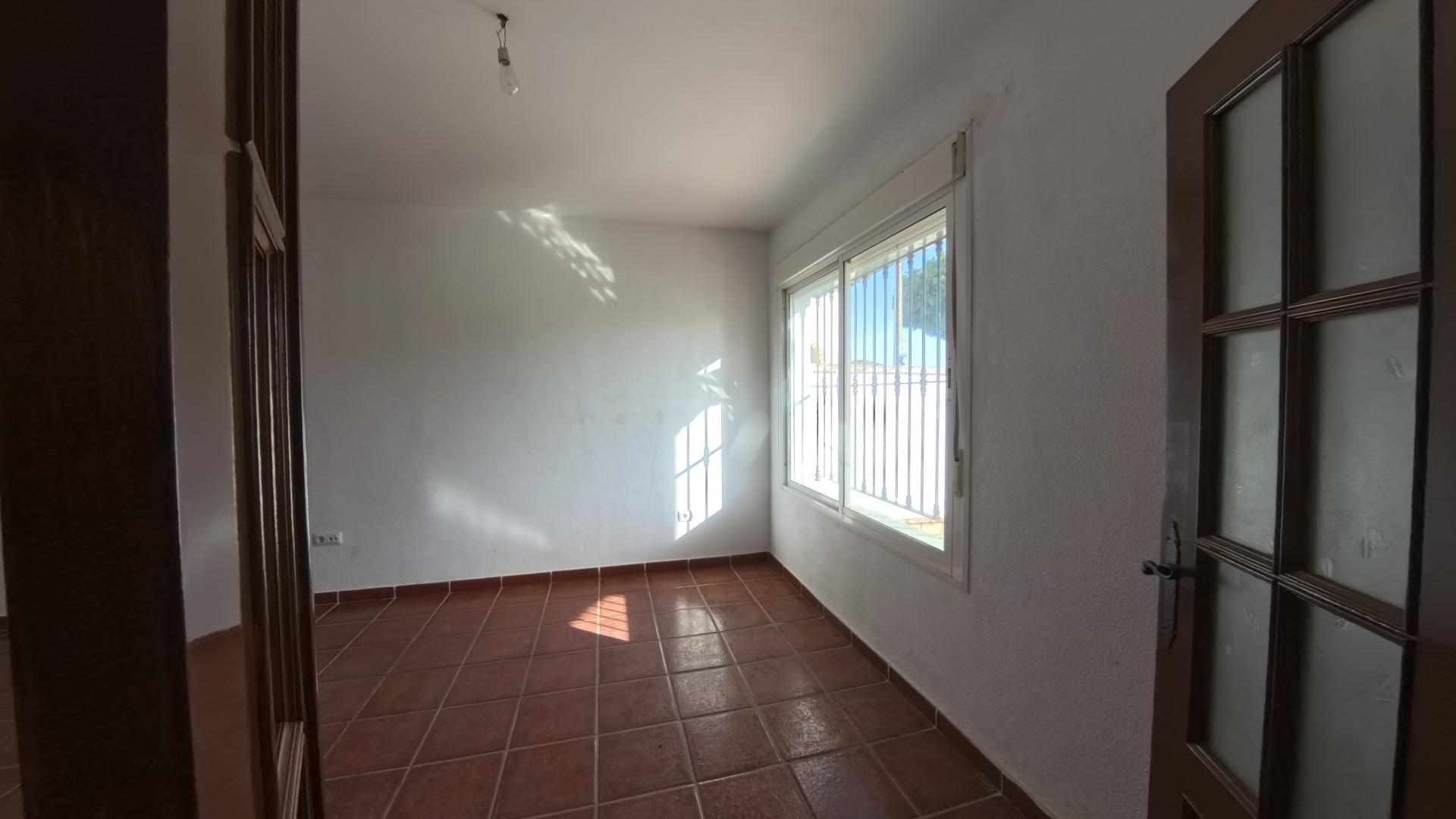 Chalet independiente de dos plantas en Canteruela Alta, Chic - foto 7