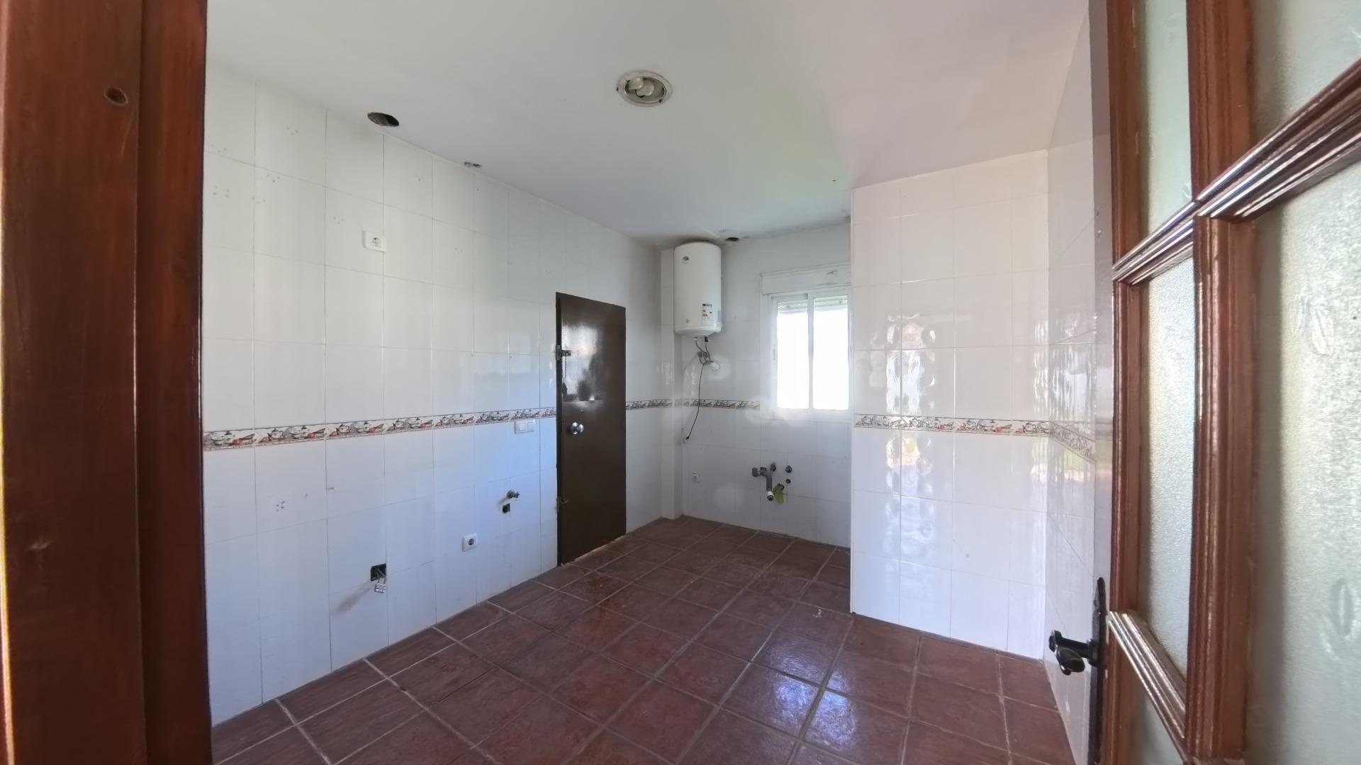 Chalet independiente de dos plantas en Canteruela Alta, Chic - foto 13