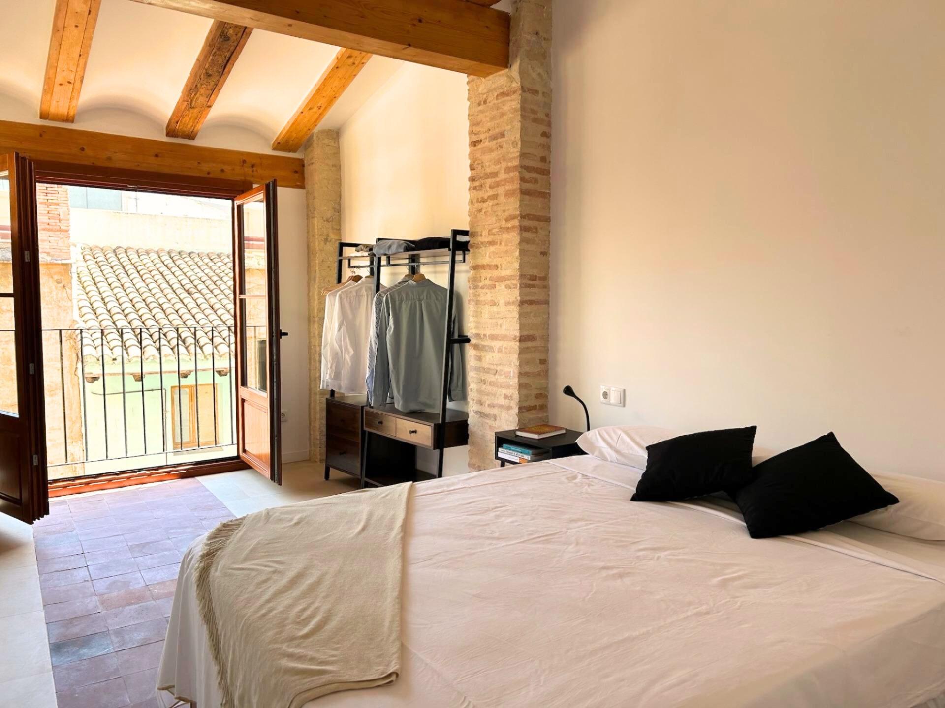 Ciutat Vella | Piso a estrenar amueblado 3–11 meses + despac - foto 6