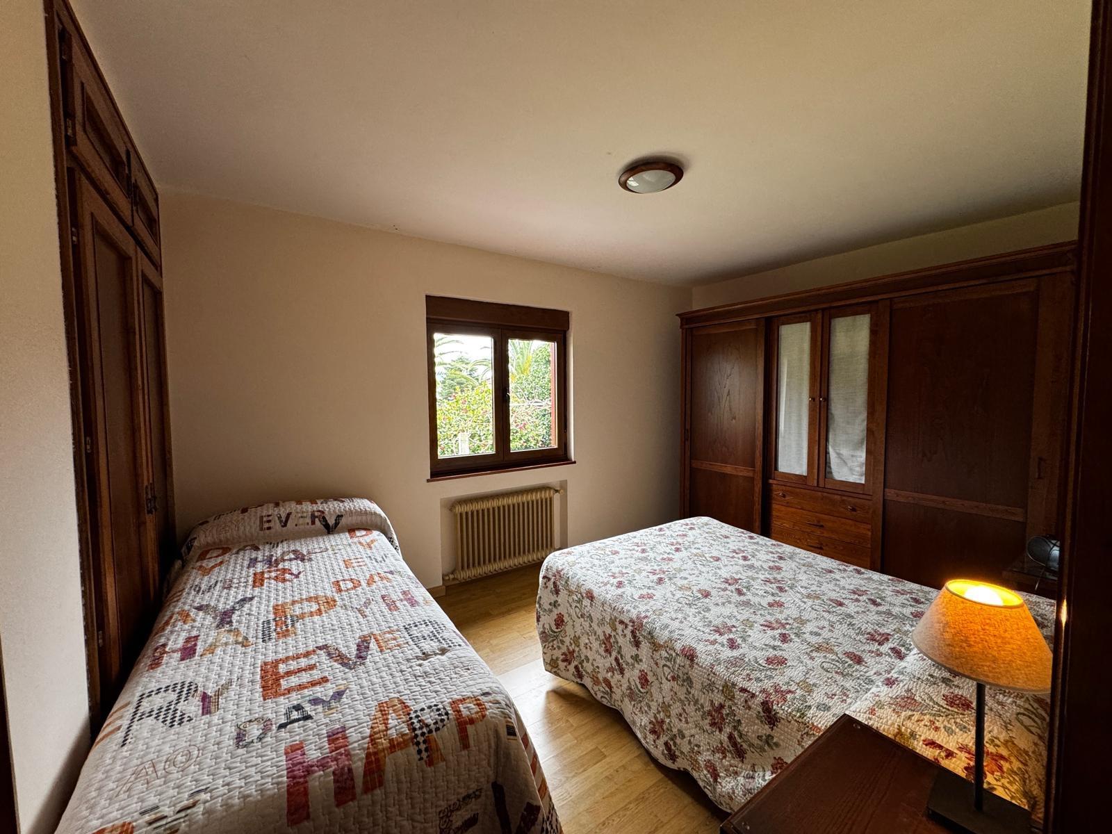 Chalet con finca edificable de 8000 m2 en La Caridad, a un k - foto 14