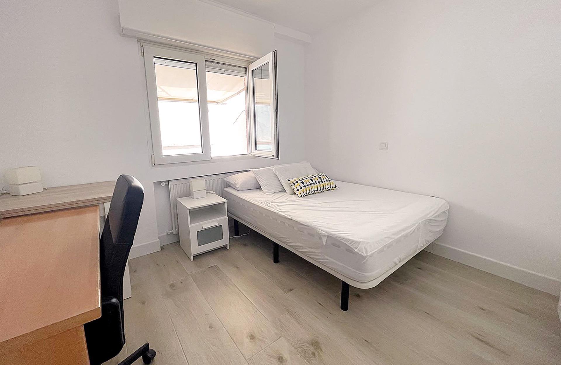 ESTUDIANTES, EN ALQUILER PISO DE DOS habitaciones Y PLAZA DE - foto 17