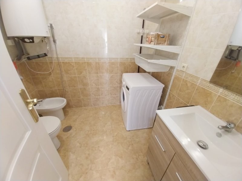 EN VENTA UN  EXCLUSIVO PISO EN SEGUNDA LÍNEA AL MAR - foto 13