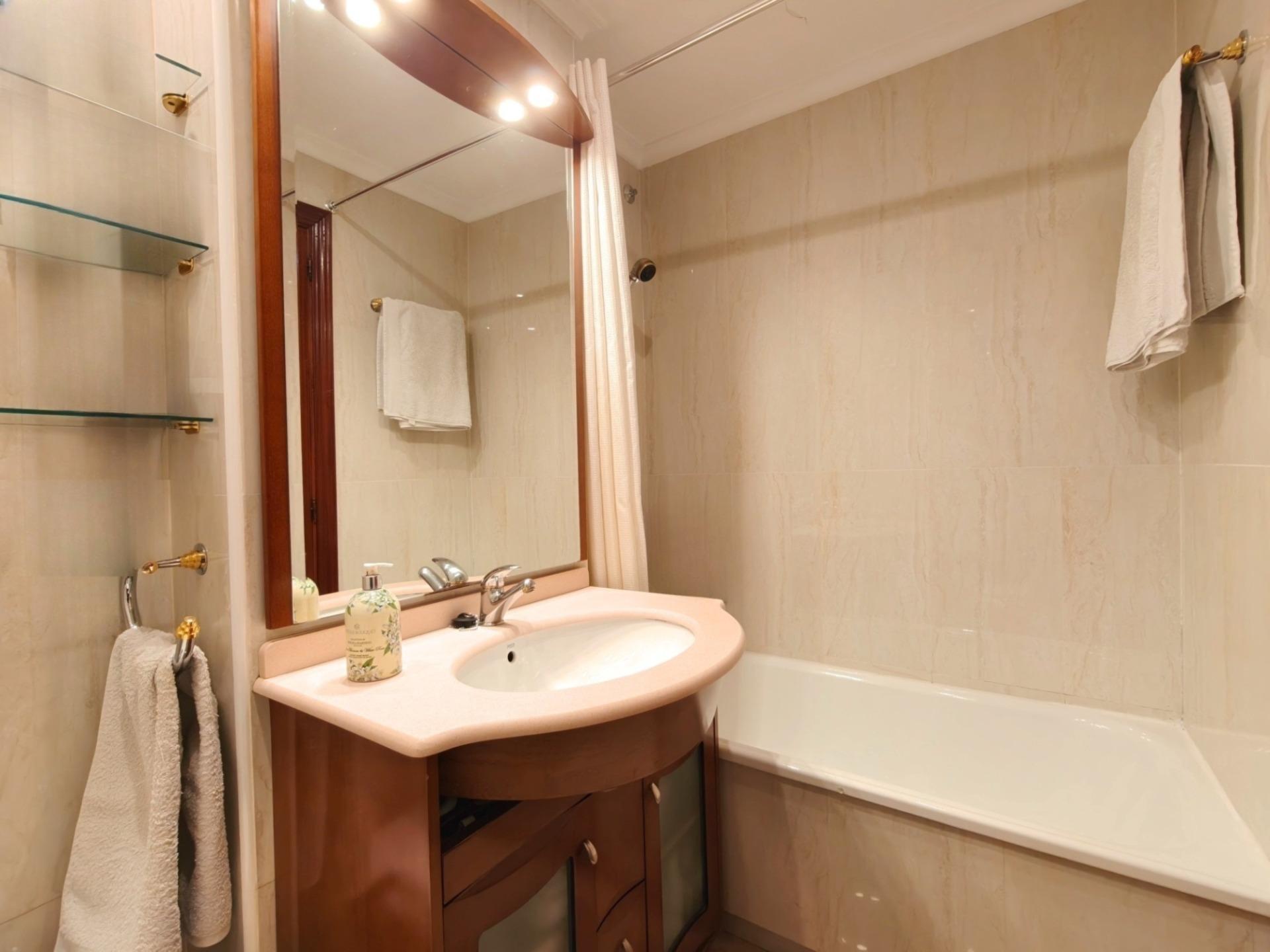 ✨ Lista para entrar a vivir  4 dormitorios + piscina - foto 42