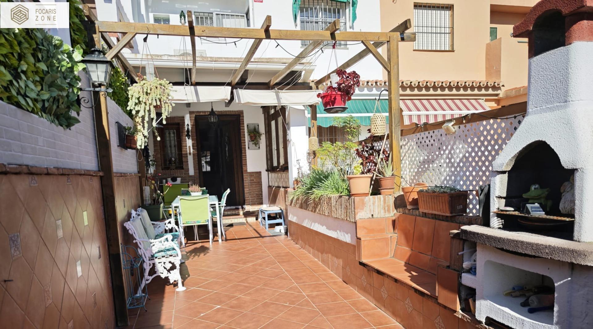 PRECIOSO CHALET EN ALHAURÍN DE LA TORRE - foto 2