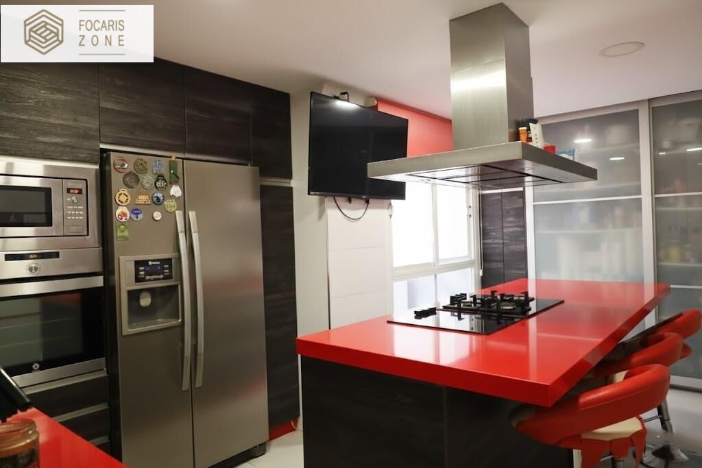 ESTUPENDO PISO A UN PASO DEL CENTRO