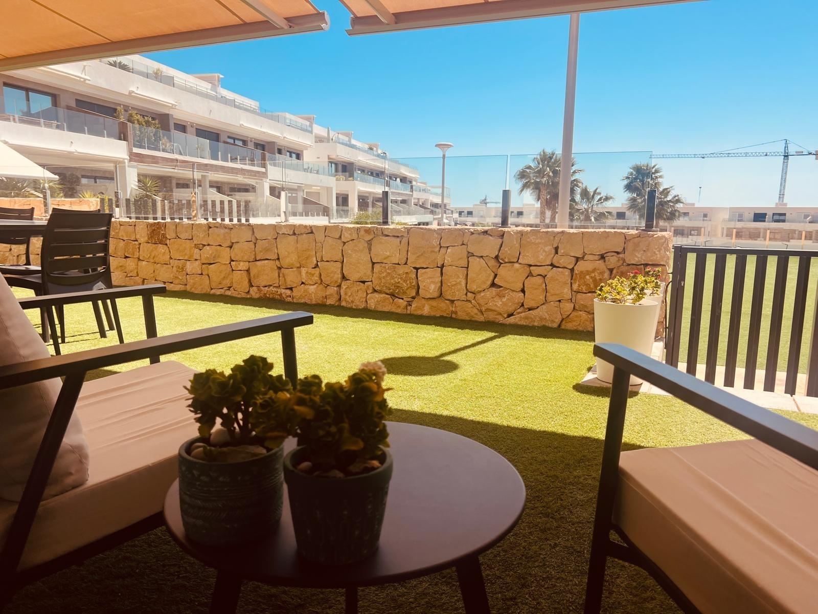 Piso bajo en Camporrosso Village - foto 4