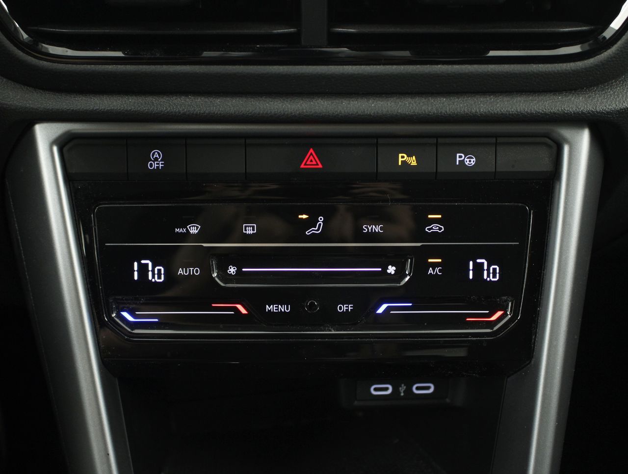 Volkswagen T-Roc 2.0 TDI 110KW DSG MAS DARK 5P - foto 11