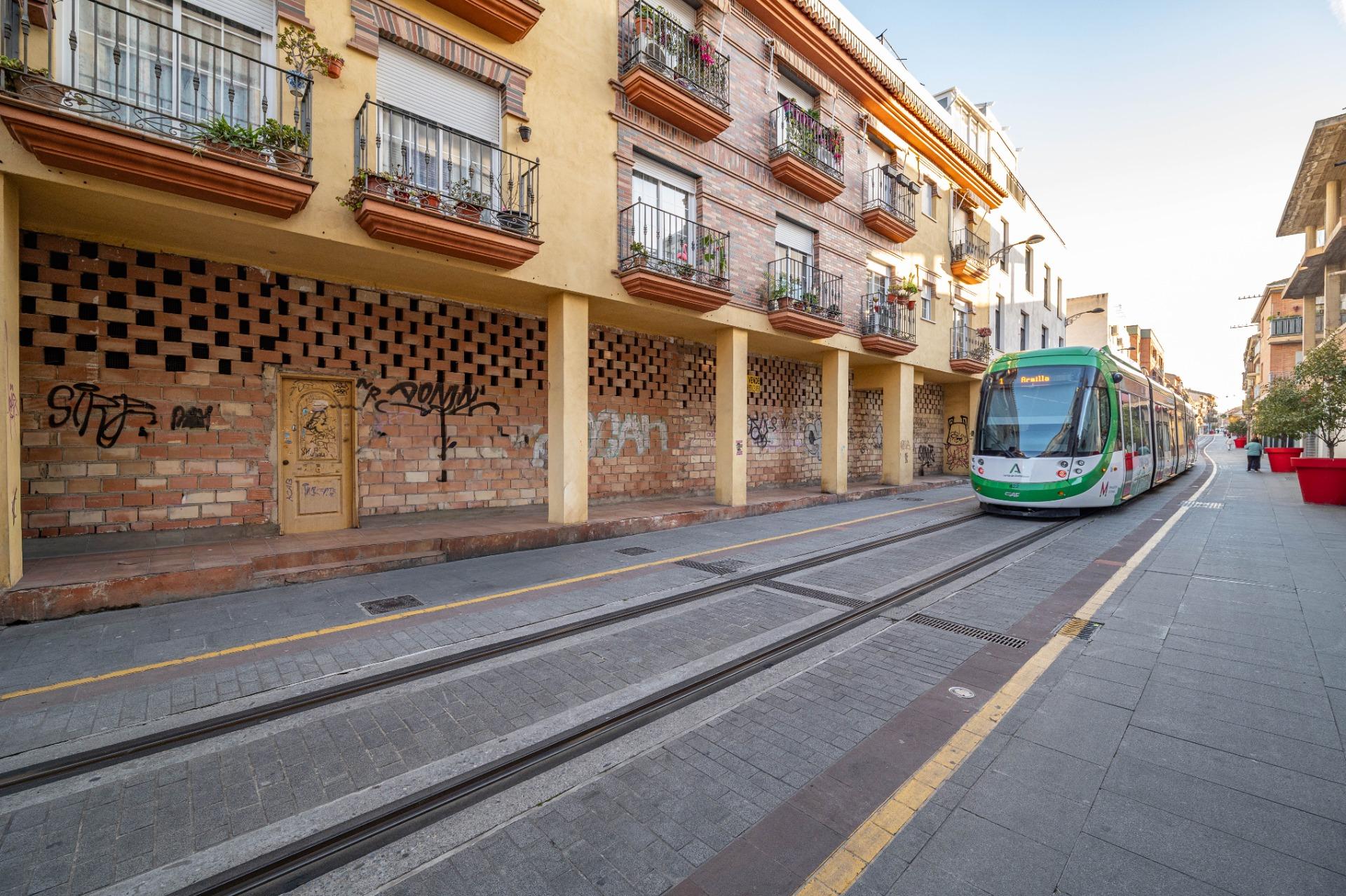 Se vende local en Calle Real de Armilla - foto 3