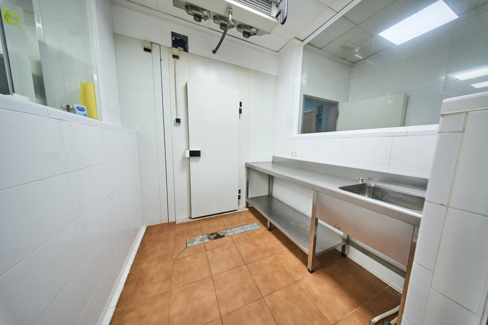 COMPLEJO HOSTELERÍA EN RENDIMIENTO CON CAMBIO DE USO SOCIAL  - foto 33