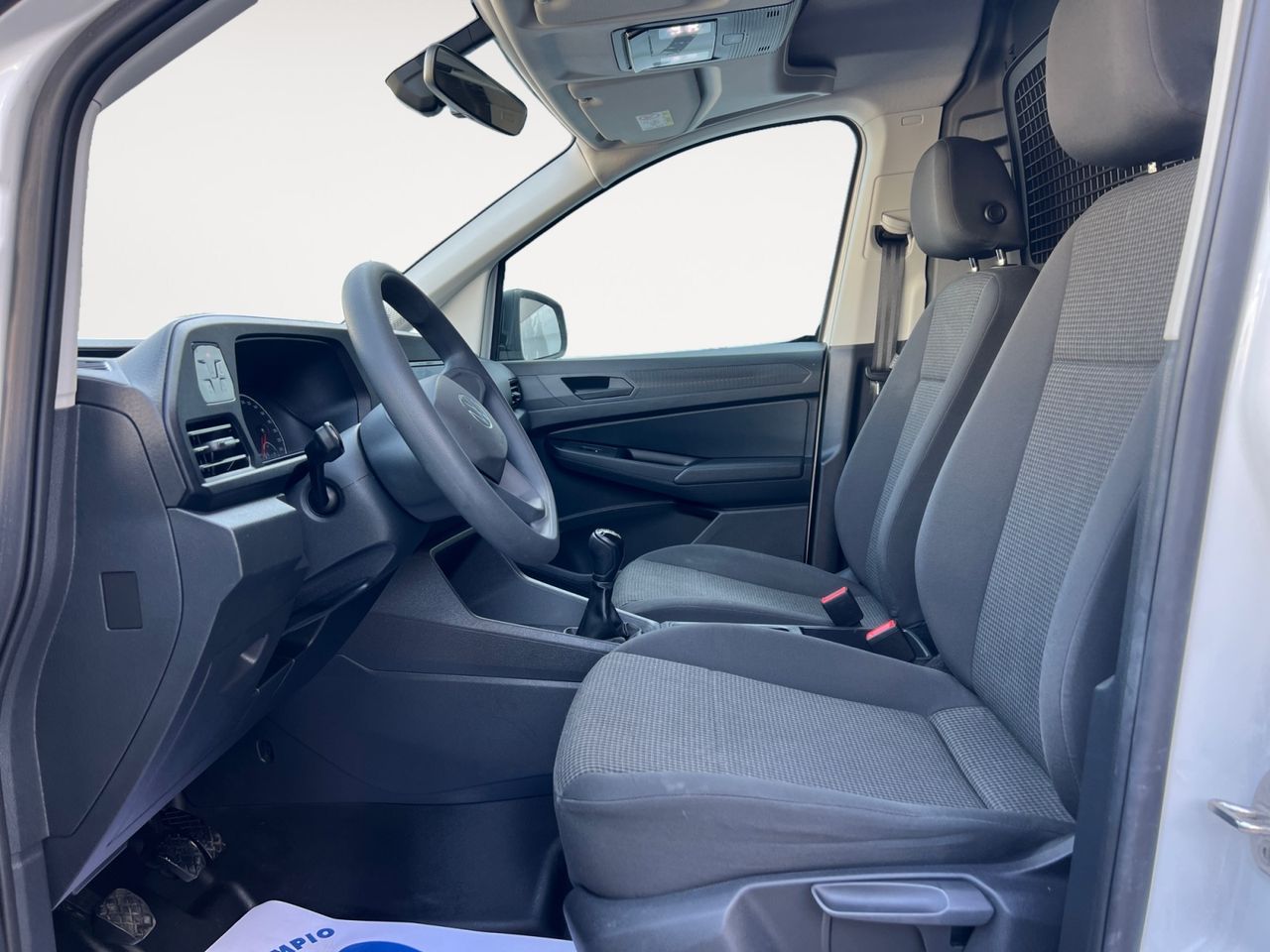 Volkswagen Caddy 2.0 TDI - foto 8