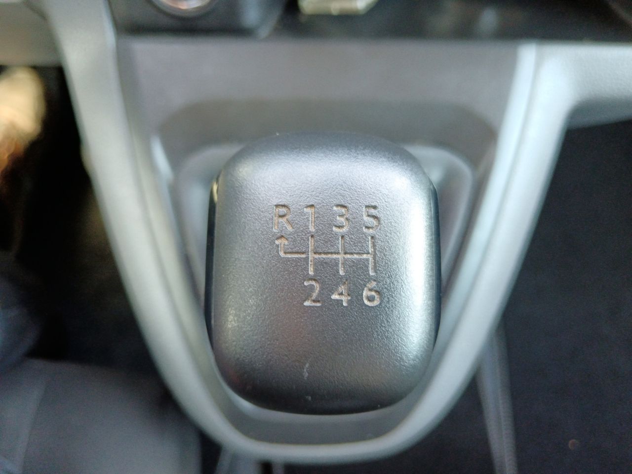 Opel Vivaro L Select - foto 11