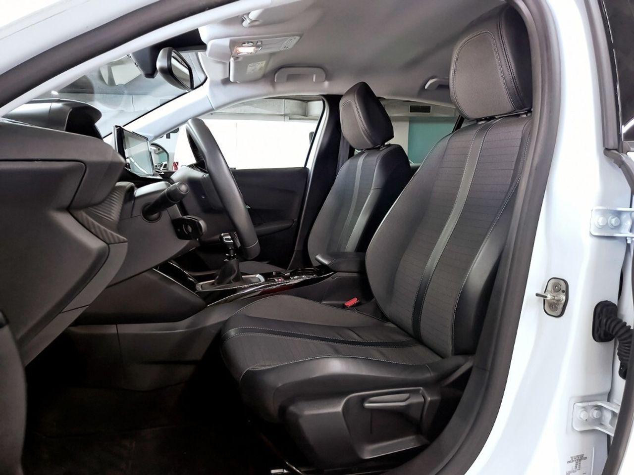 Peugeot 208 BlueHDi 73kW (100CV) Allure - foto 8