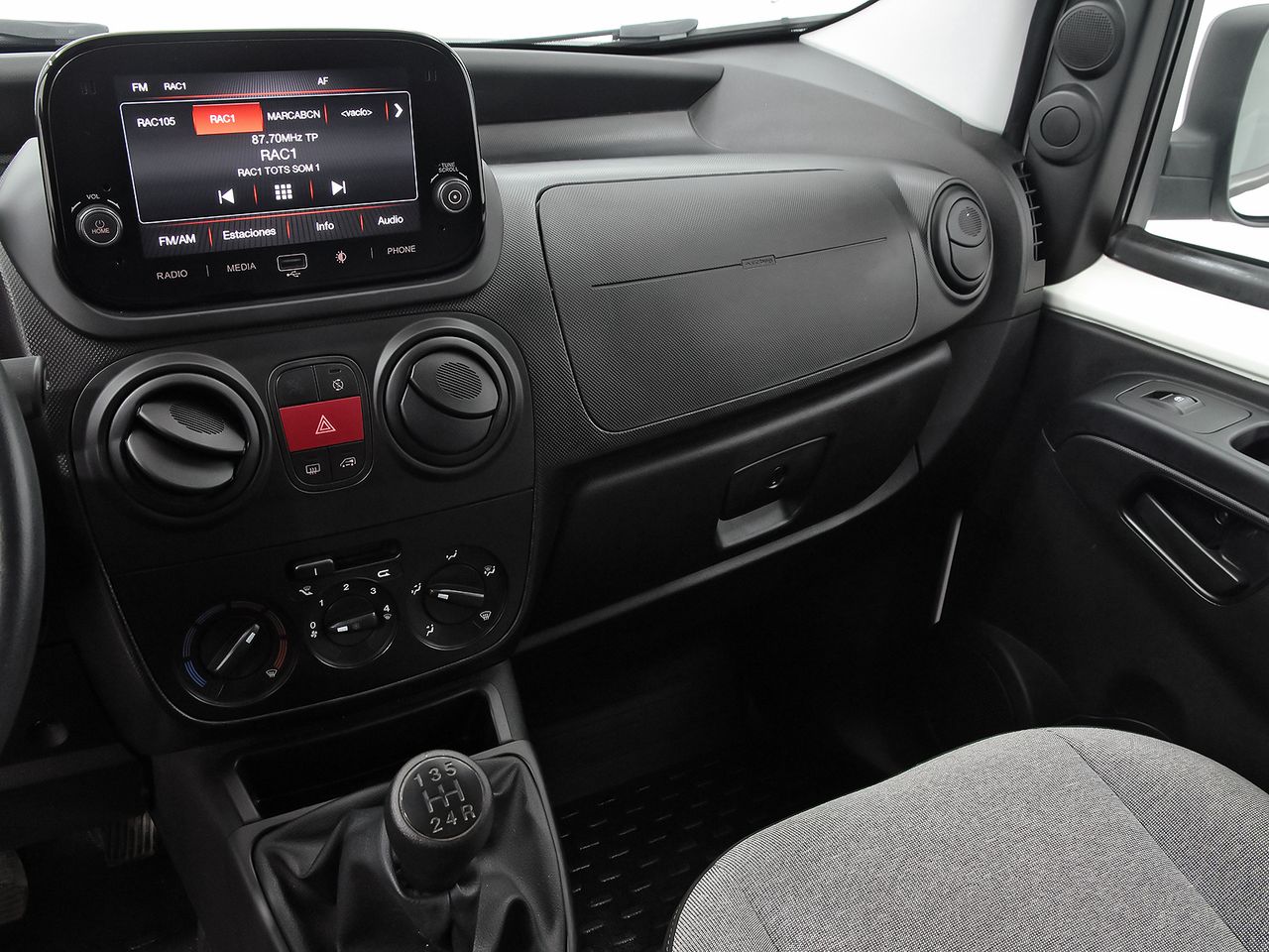 Fiat Fiorino CARGO 1.3 MULTIJET 16V 95 SX 4P - foto 13