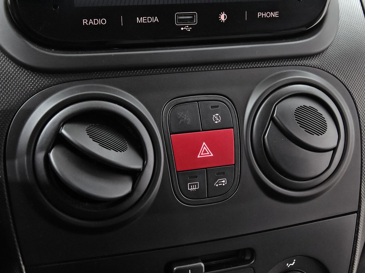 Fiat Fiorino CARGO 1.3 MULTIJET 16V 95 SX 4P - foto 25