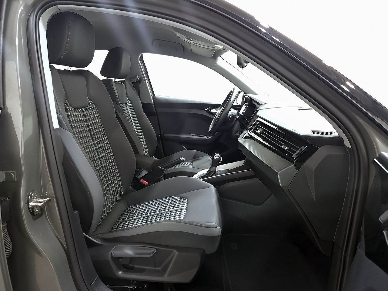 Audi A1 Sportback Adrenalin 30 TFSI 81kW S tron - foto 7