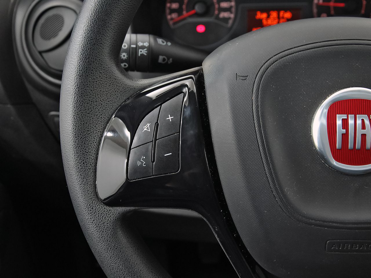 Fiat Fiorino CARGO 1.3 MULTIJET 16V 95 SX 4P - foto 20