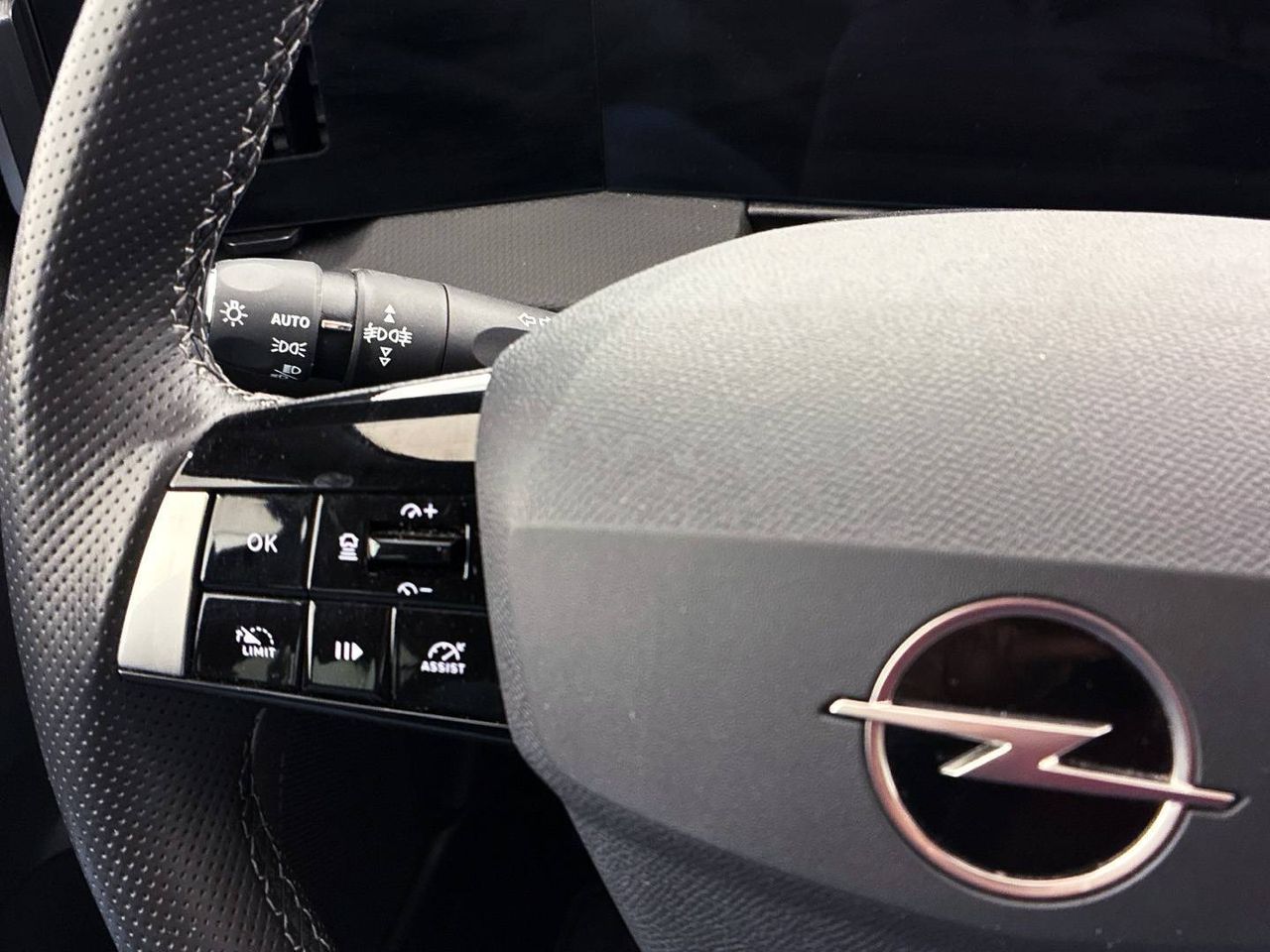 Opel Astra 1.2T XHT 96kW (130CV) GS - foto 32