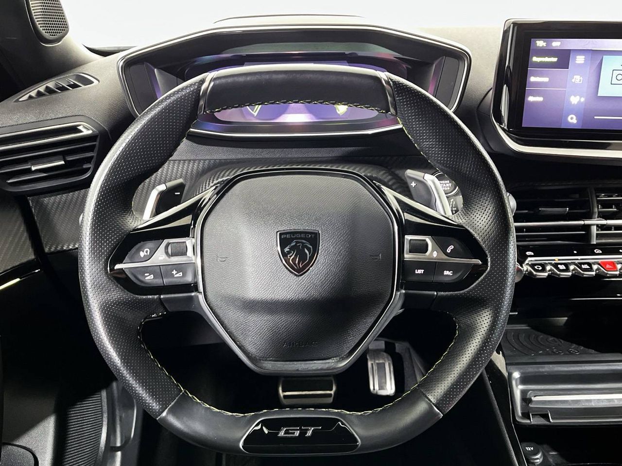 Peugeot 2008 Puretech 130 S&S EAT8 GT - foto 13