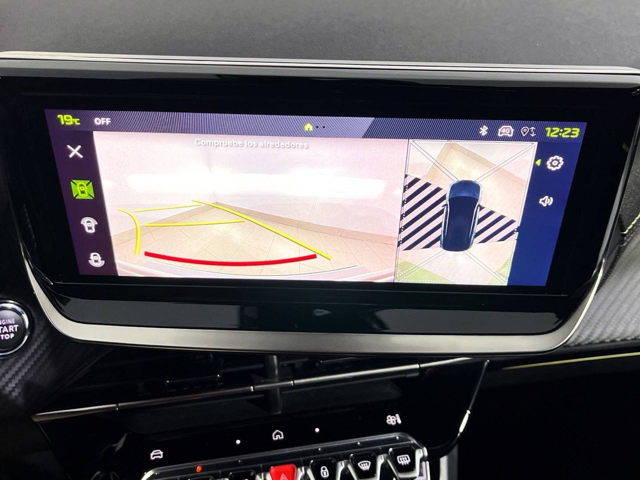 Peugeot 2008 Puretech 130 S&S EAT8 GT - foto 30