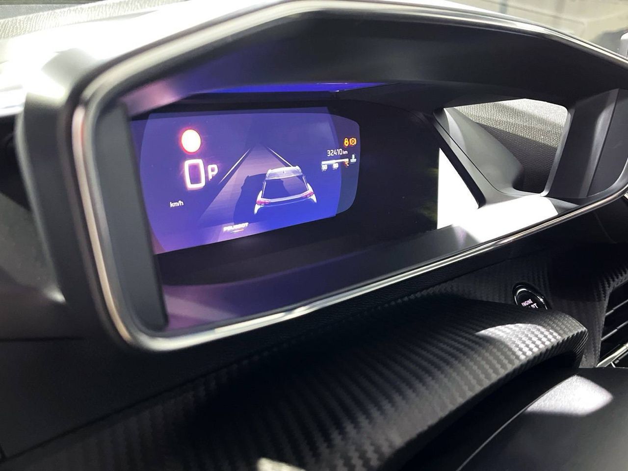 Peugeot 2008 Puretech 130 S&S EAT8 GT - foto 33