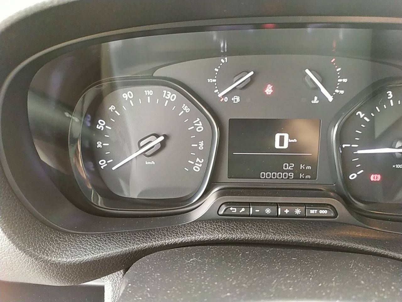 Fiat Scudo Fur L2 1,5 L 120 hp S&S MT - - foto 14