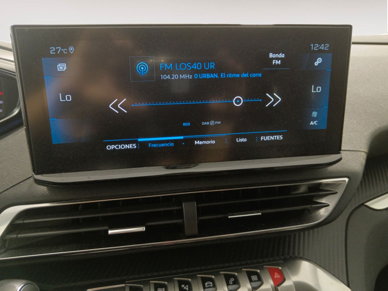 Peugeot 3008 Allure - foto 14