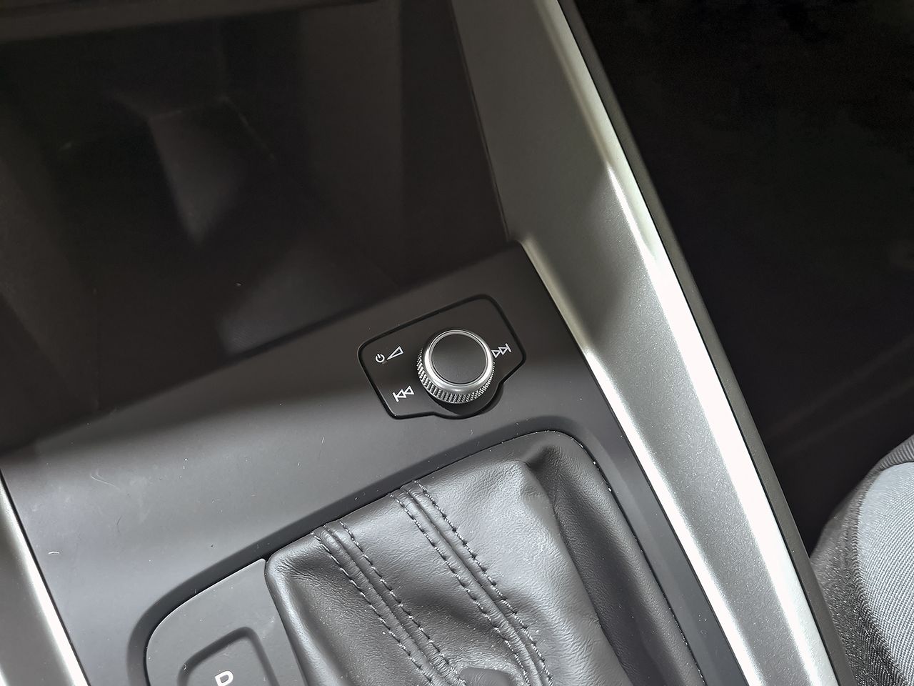 Audi A1 Sportback Adrenalin 30 TFSI 81kW S tron - foto 29