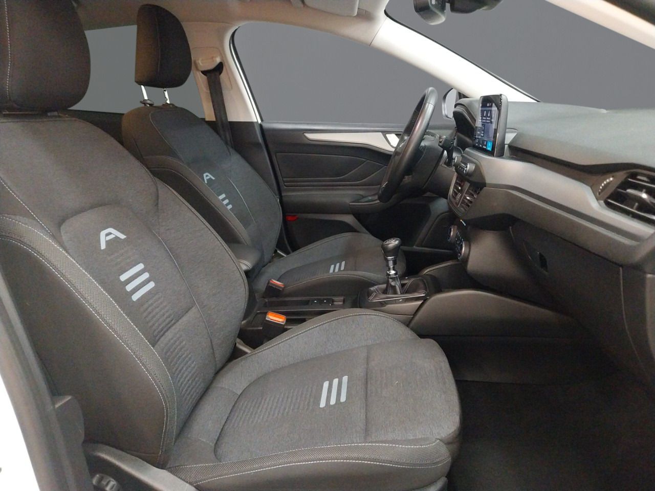 Ford Focus 1.0 Ecoboost MHEV 114kW Active - foto 9