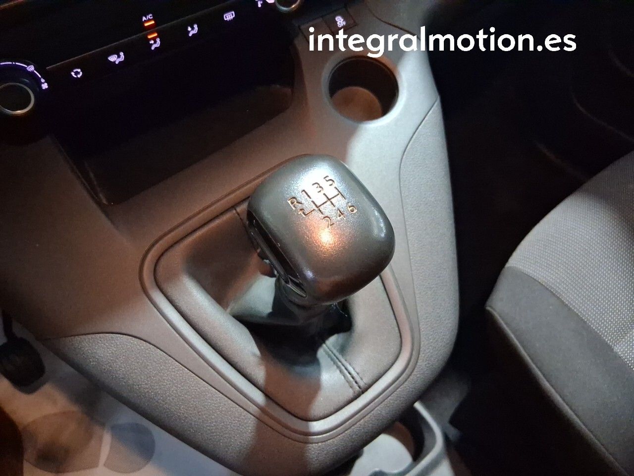 Peugeot Rifter 1.5 HDI COMBI 100CV - foto 12