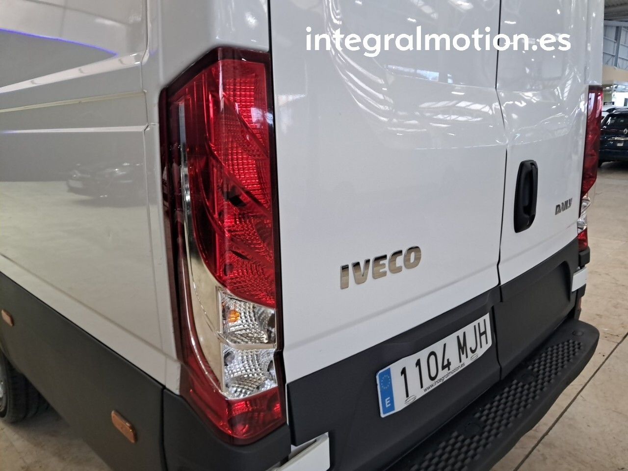 Iveco Daily 2.3 TD 35S 16 V L4H2 16 M3 - foto 17