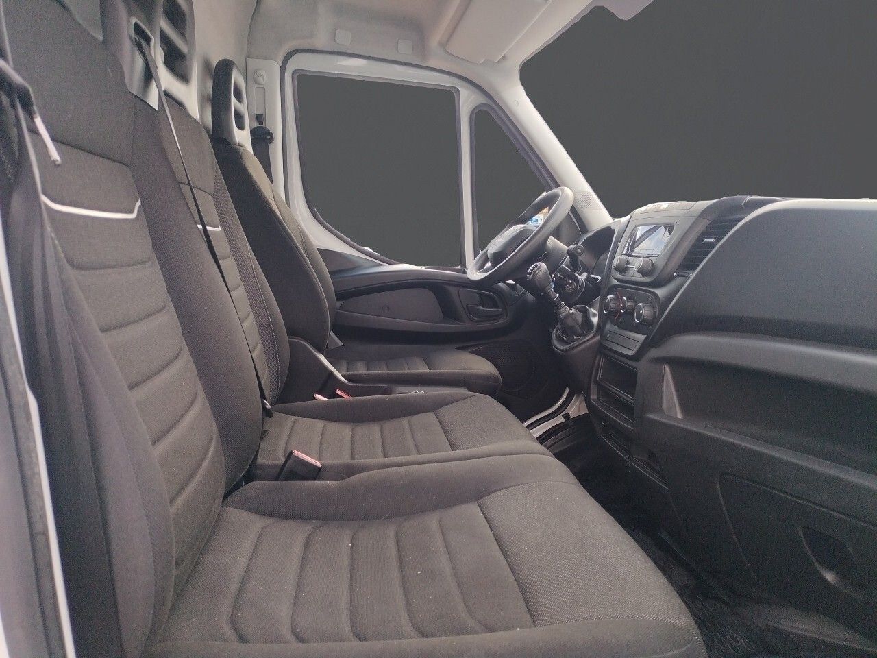 Iveco Daily 2.3 TD 35S 16 V L3H2 12 M3 - foto 9