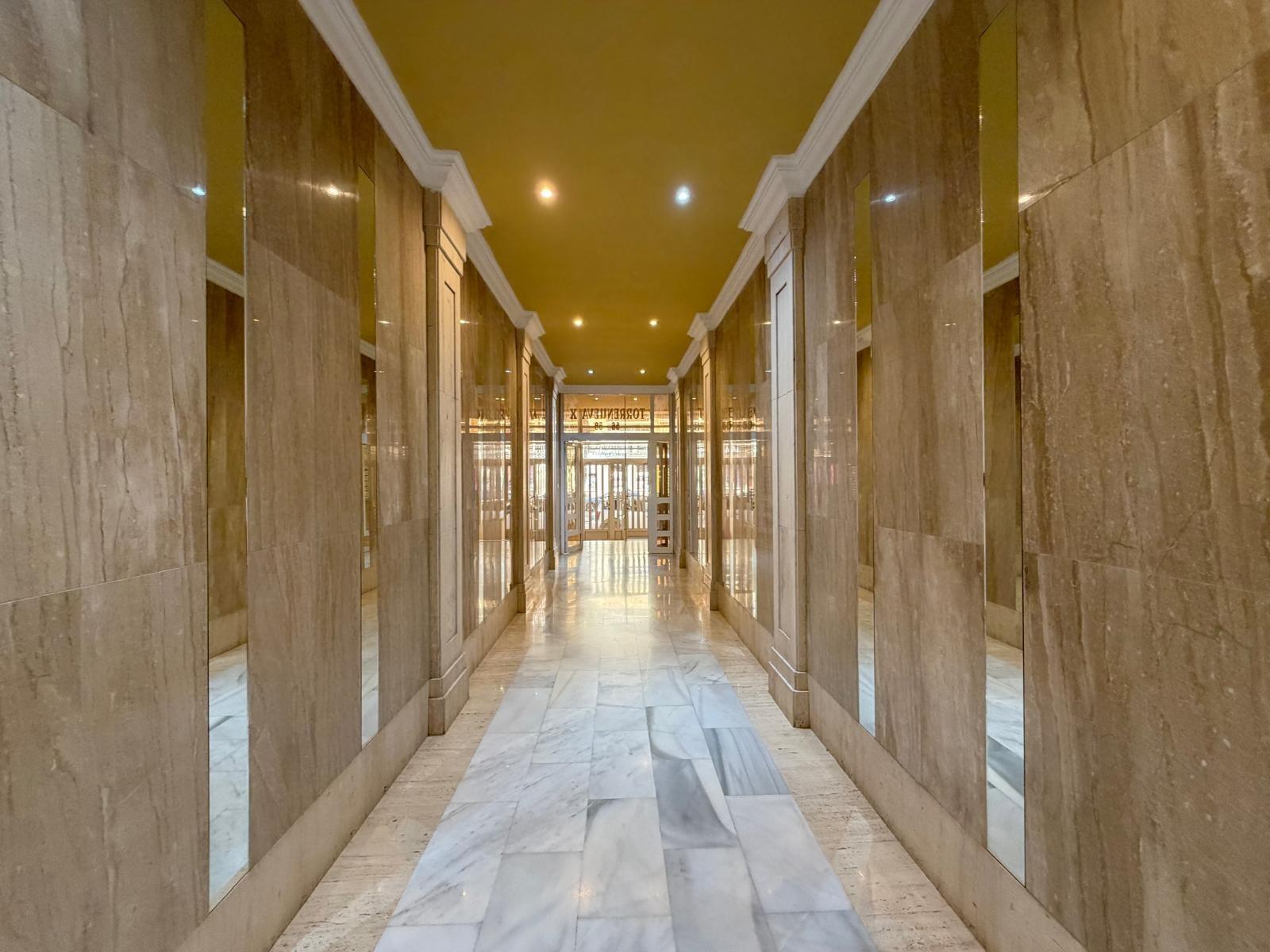 ÁTICO CON VISTAS AL MAR EN AV. DE LAS HABANERAS CON PLAZA DE - foto 43