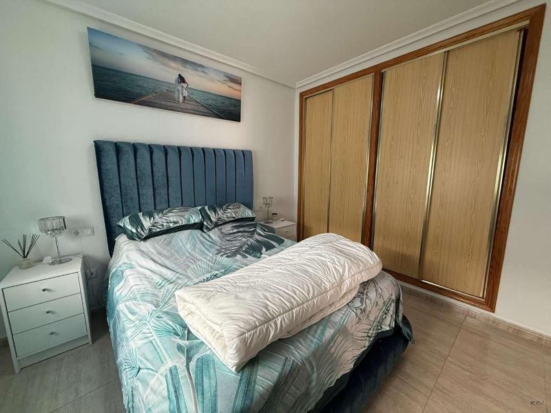 Venta de piso en Catral, de 72m2 con 2 dormitorios y 1 baño - foto 9