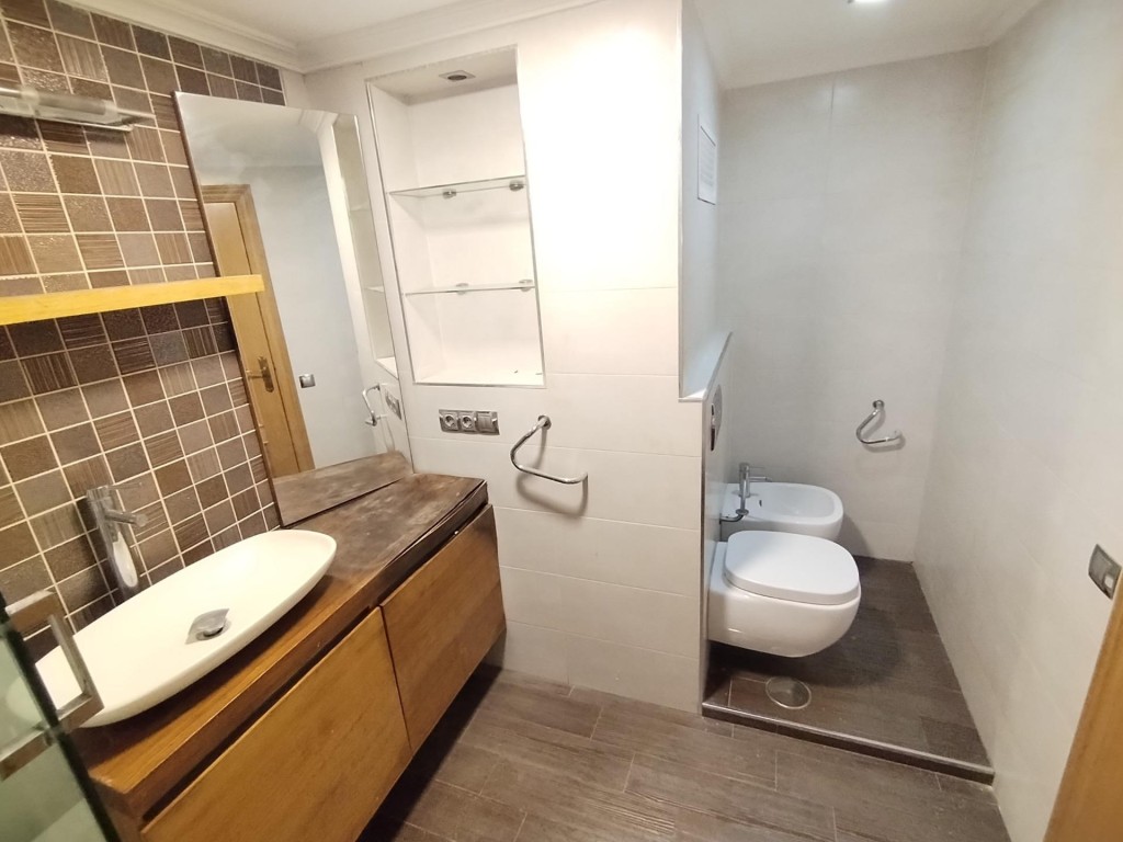 Exclusiva vivienda en ensanche diputación - foto 15