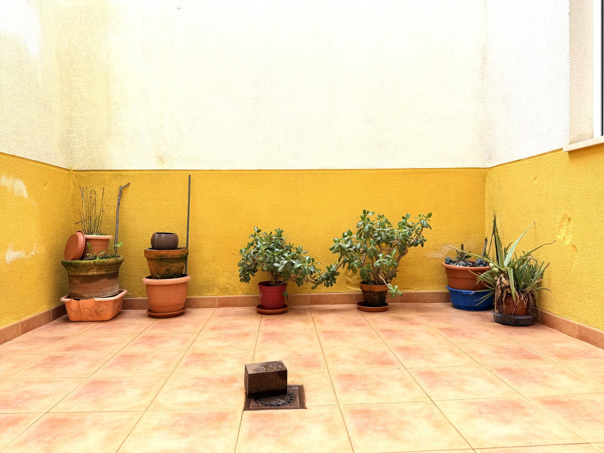 BONITO ADOSADO EN VILLAFRANCA - foto 2