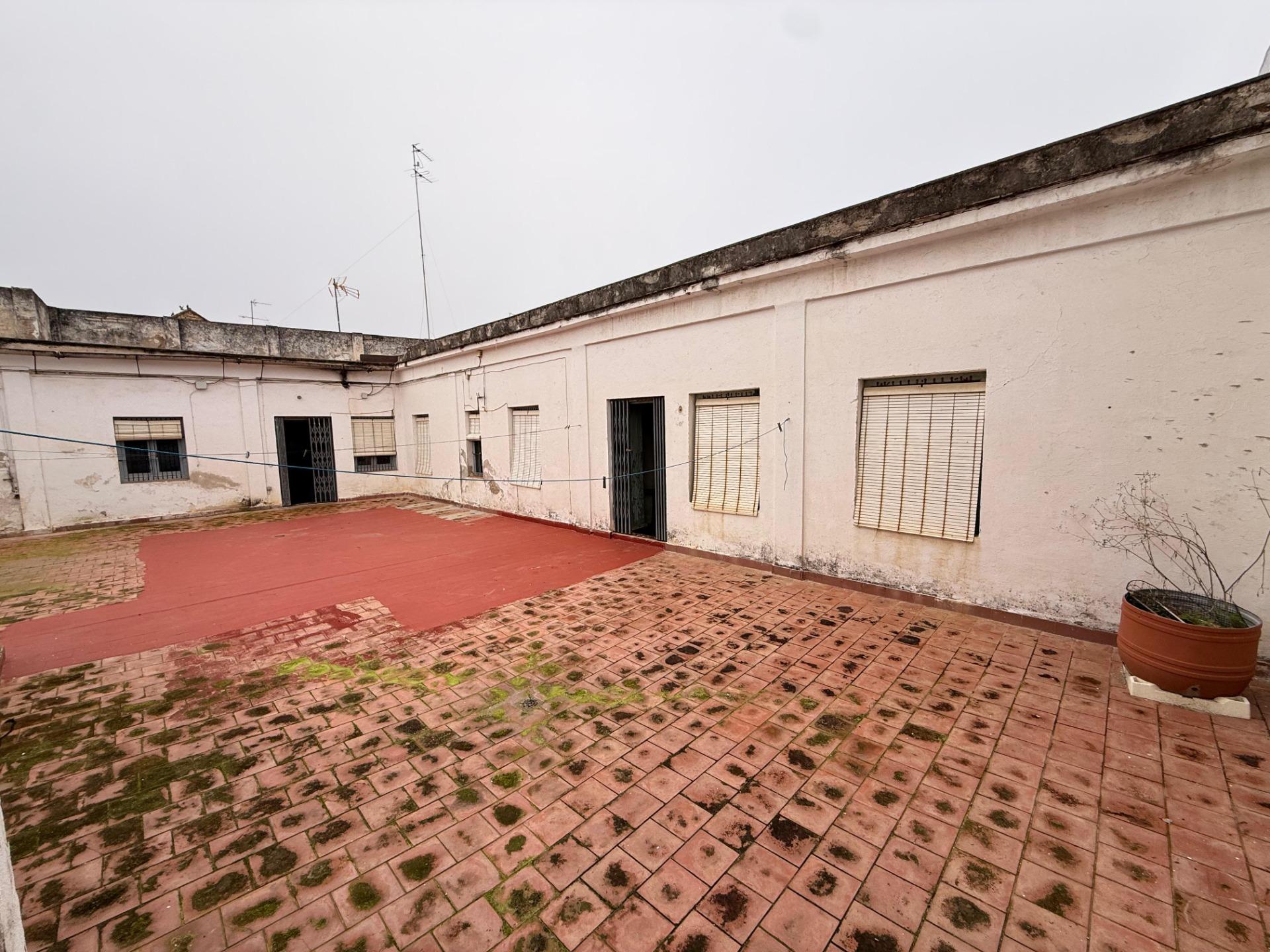 ️ Gran oportunidad de inversión en el casco histórico de Cór - foto 3