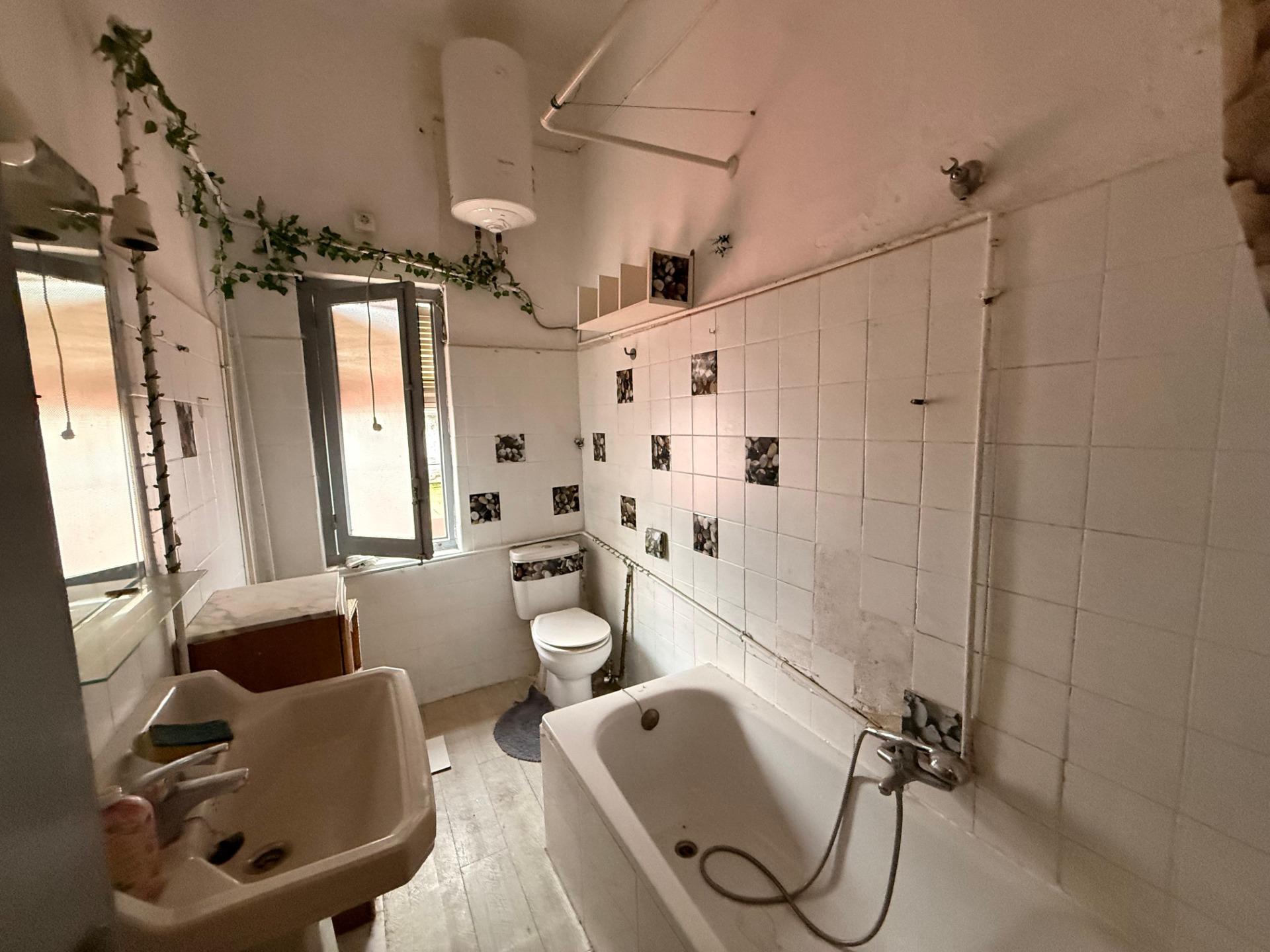 ️ Gran oportunidad de inversión en el casco histórico de Cór - foto 16