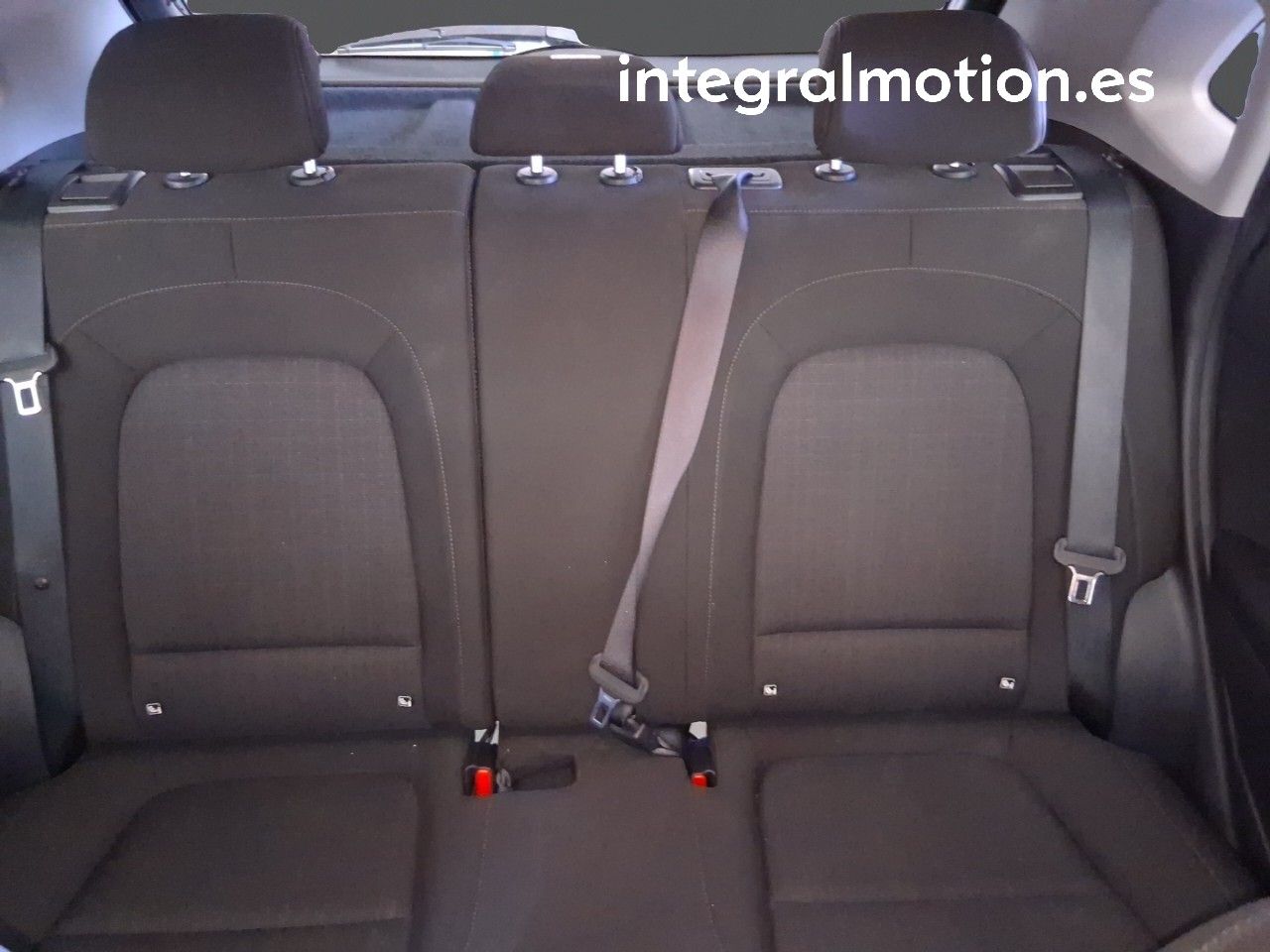 Hyundai Kona 1.6 GDI HEV Maxx DCT - foto 19